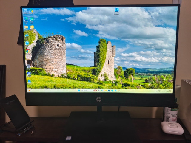 HP ProOne 600 G4 All-in-One i5-8500 Hexacore Processor