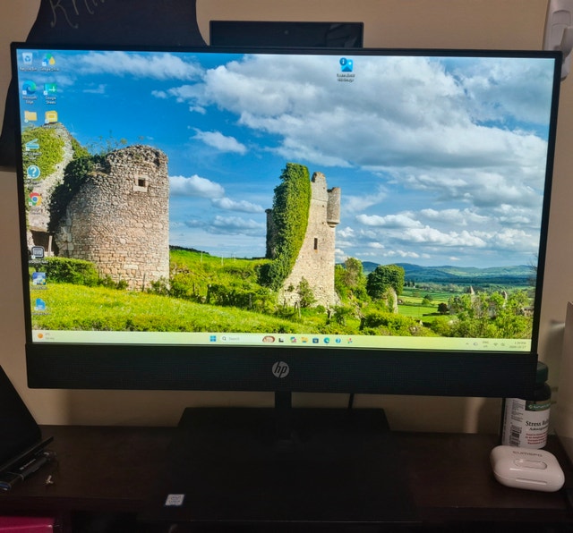 HP ProOne 600 G4 All-in-One i5-8500 Hexacore Processor - photo 2