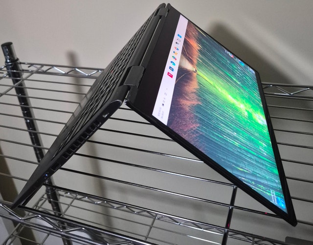 Lenovo ThinkPad X1 Yoga Gen 5 (2-in-1) Laptop - photo 3