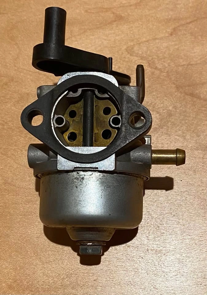 Small Engine Carburetor | Porch Pickup South Surrey - photo 2