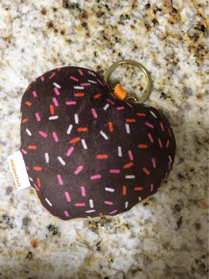 Dunkin’ Donuts Heart Shape Plush Keychain - photo 2