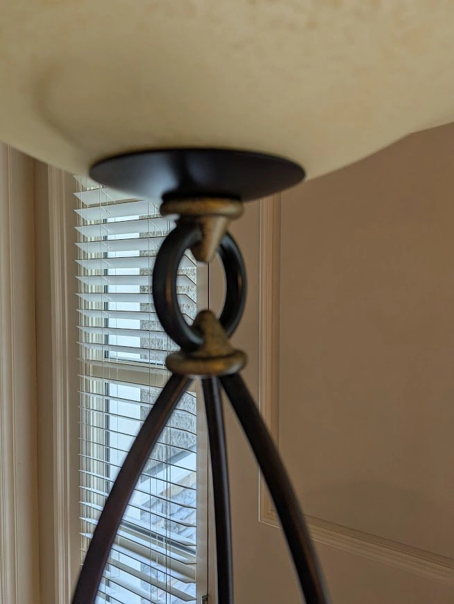 6ft Tall Dimmable Lamps x 2 - South Surrey / White Rock - photo 3