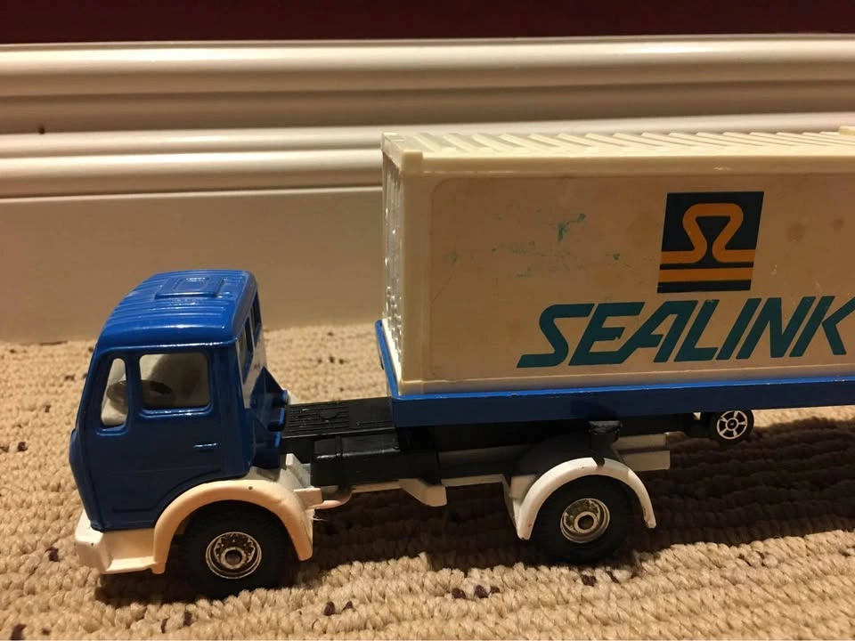 Vintage Corgi Mercedes Benz Semi Truck | 11 Inches - photo 2