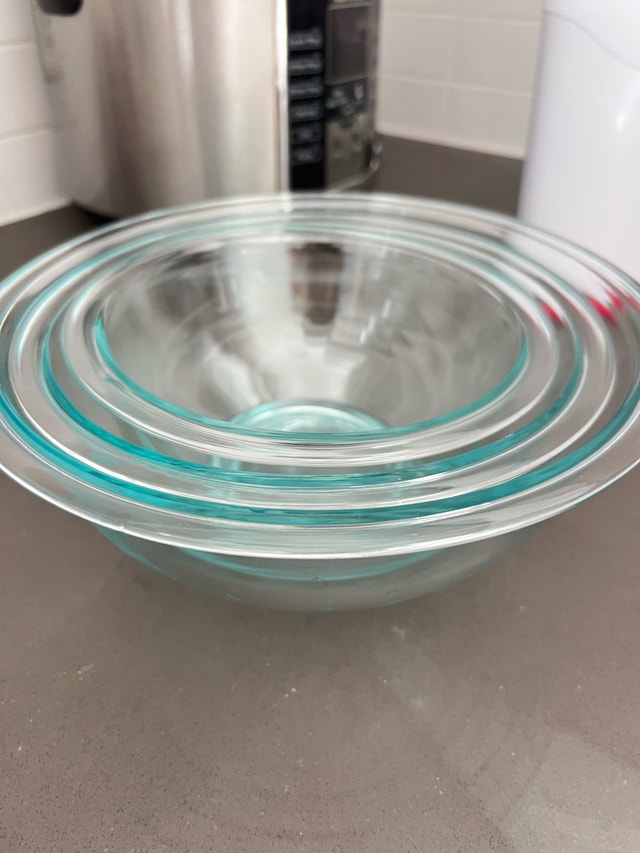 Pyrex Mixing Bowl Set - photo 2