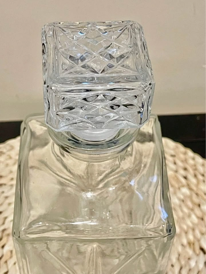 Vintage Bormioli Rocco Cut Glass Whiskey Decanter Italy - photo 3