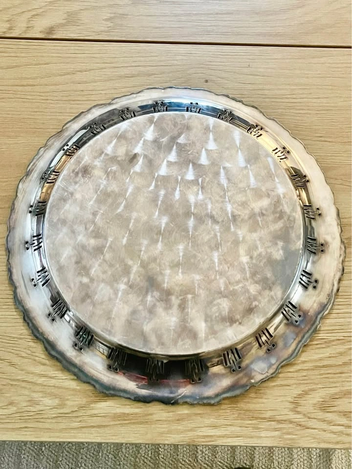 Vintage Wm. A. Rogers Silver Plated Round Tray – Pierced Gallery - photo 2