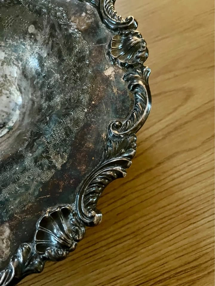 Vintage Sheffield Reproduction Silver Plated Pedestal Bowl - photo 3