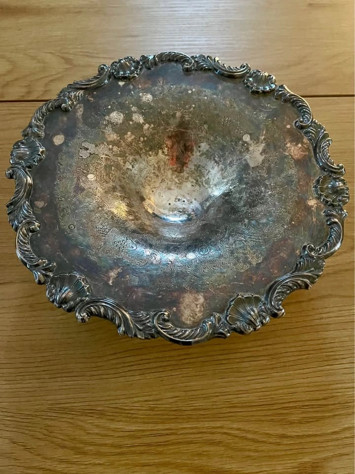 Vintage Sheffield Reproduction Silver Plated Pedestal Bowl - photo 4