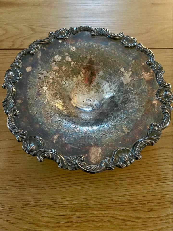 Vintage Sheffield Reproduction Silver Plated Pedestal Bowl - photo 5