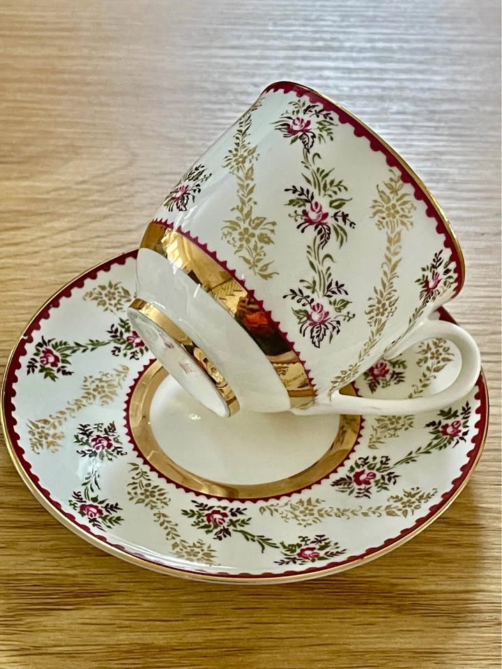 Rare Vintage Lomonosov LFZ USSR Porcelain Tea Cup and Saucer - photo 2