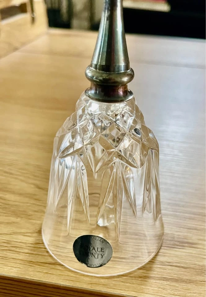 Royale County Crystal Bells with Silver Handles - photo 2