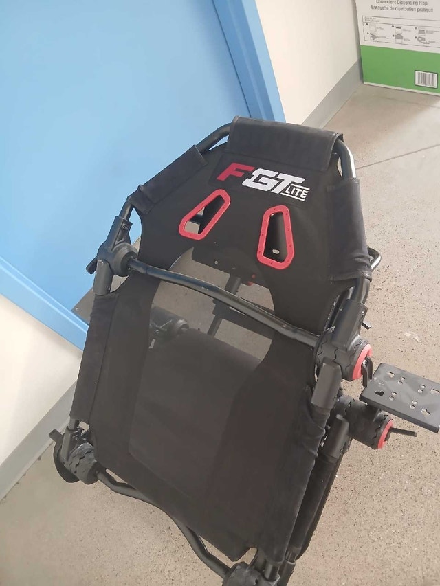 Next Level Racing F-GT Lite Formula and GT Foldable Simulator - photo 2