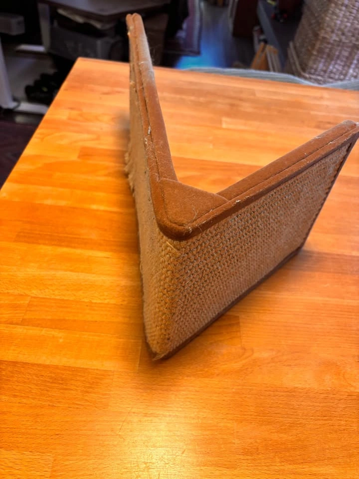 Scratching Post for cats - photo 2