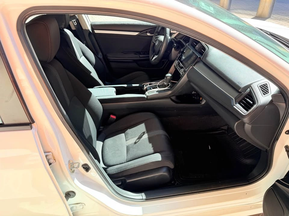 2017 Honda Civic - photo 5