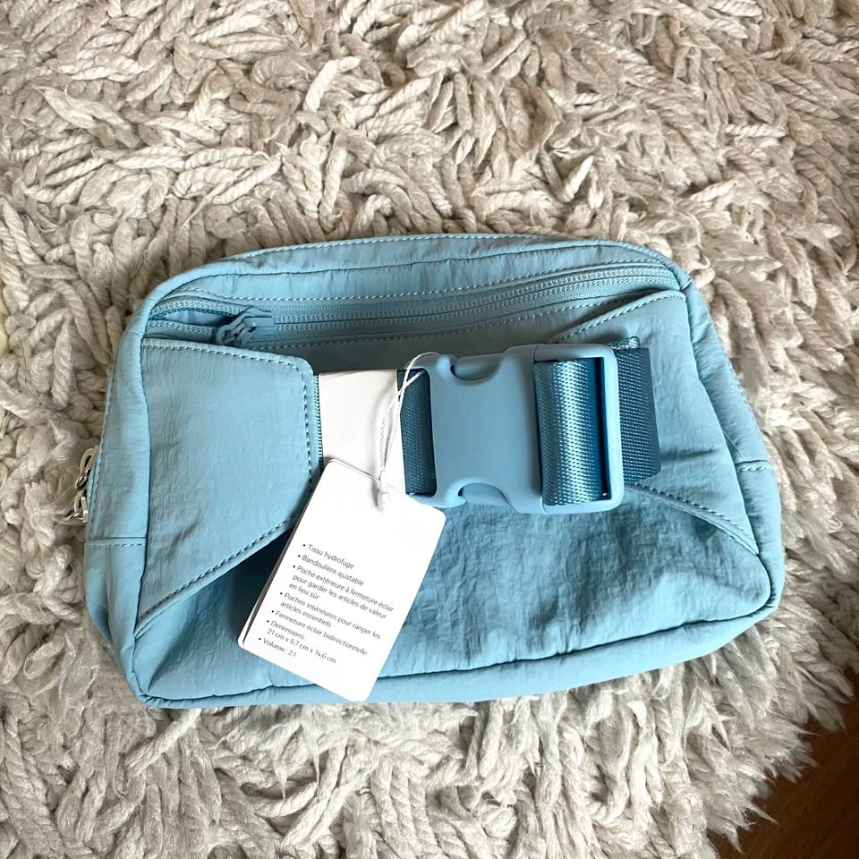 NWT Lululemon Everywhere Belt Bag Large with Long Strap 2L - photo 3