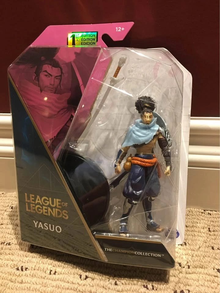 League of Legends 3.75 Inch Action Figure - photo 2