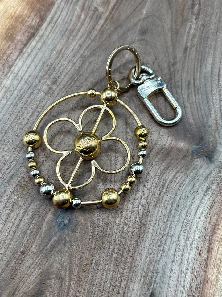Louis Vuitton Golden Vandôme Monogram Flower Bag Charm