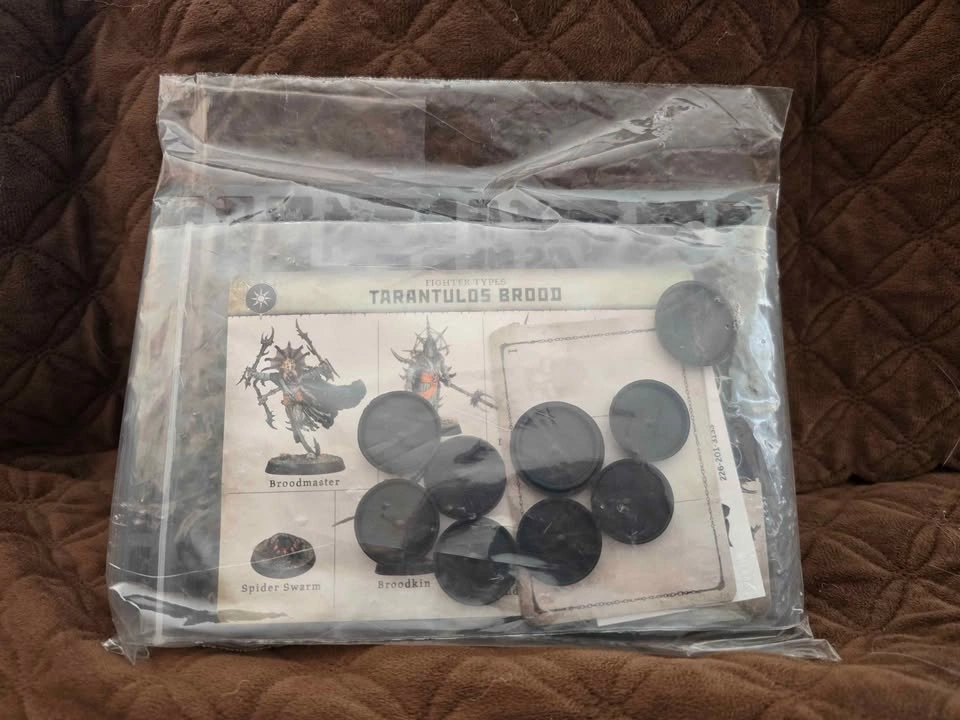 Games Workshop Warhammer Warcry Tarantulos Brood - photo 2