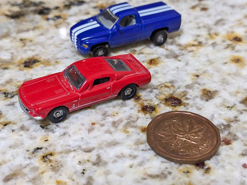 N scale Model Railroad Cars Dodge Ram and 1968 Ford Mustang Cobr