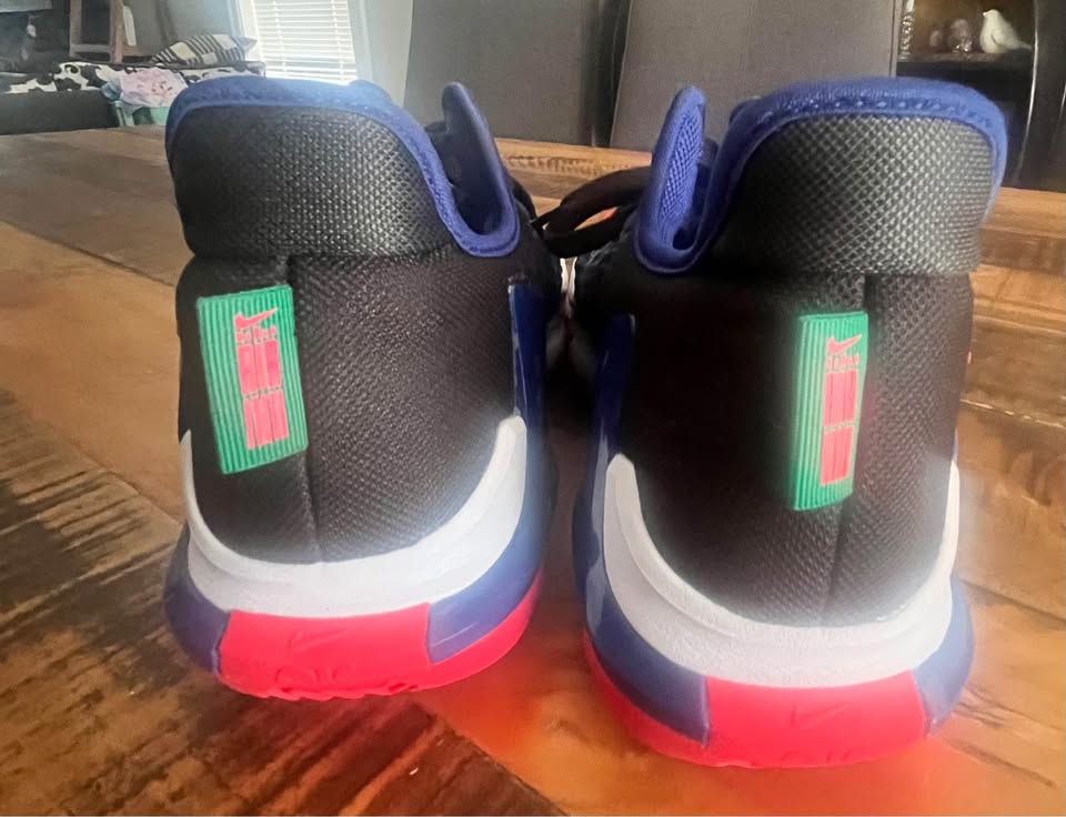 Nike Air Witness shoes - photo 4