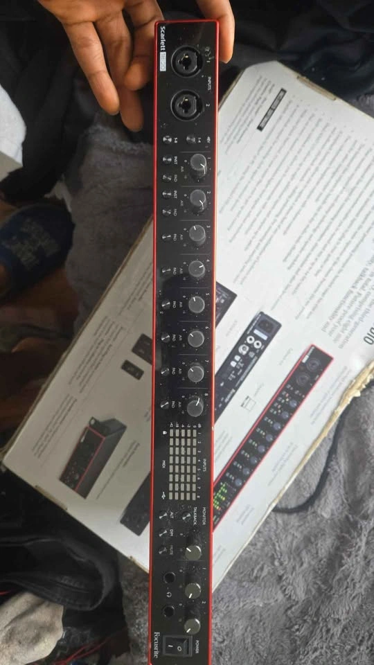 Scarlett 18i20 Rack, Third Gen USB AUDIO INTERFACE - photo 2