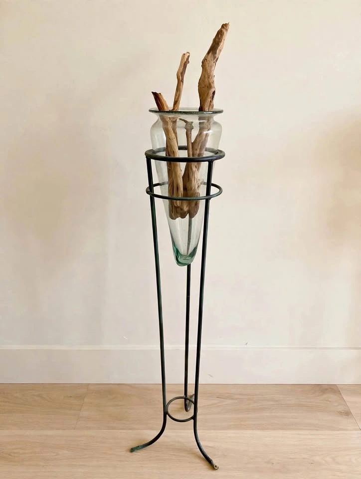 Vintage Iron Decor Set – Floor Lamp, Coat Rack & Vase Stand