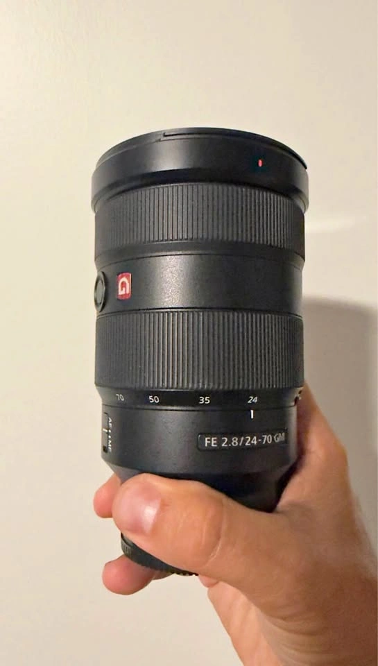 Sony FE 24-70mm f/2.8 GM Lens