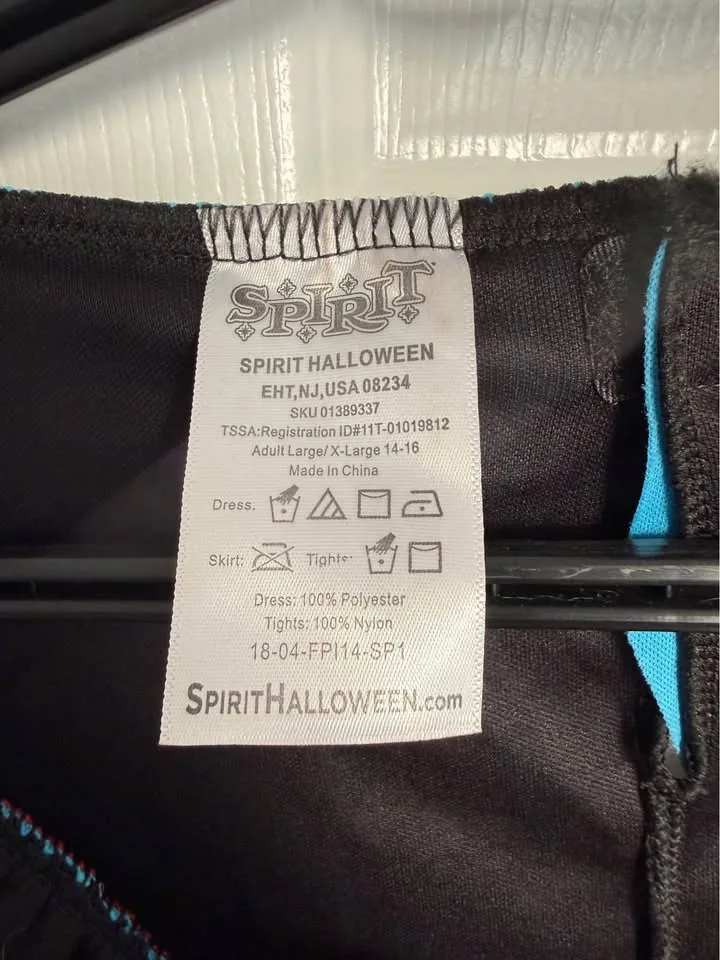 Woman’s Jester Costume image indicator(3)