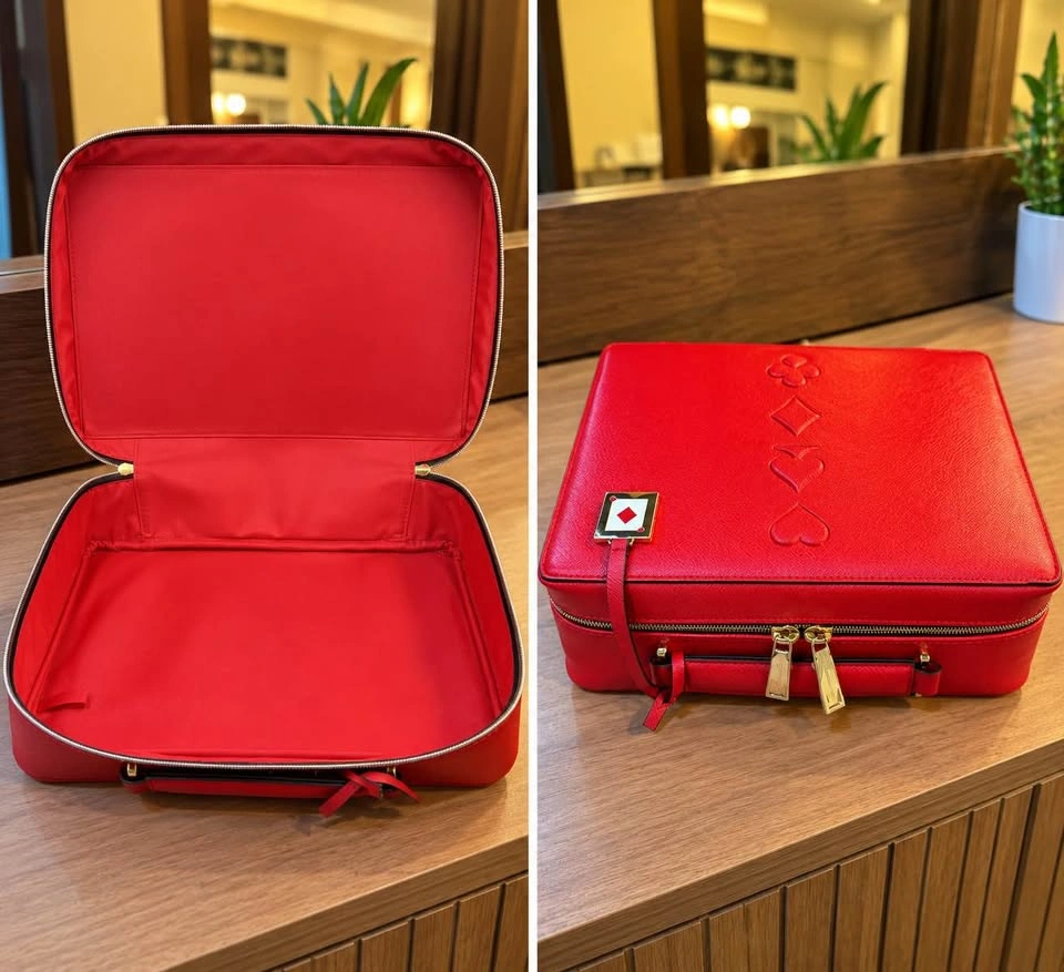 Vintage Estée Lauder Red Makeup Vanity Case – Unique Design - photo 3