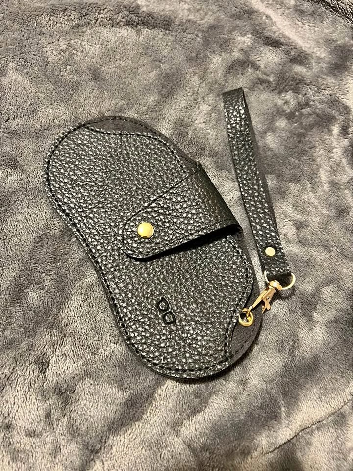 Glasses slim leather case