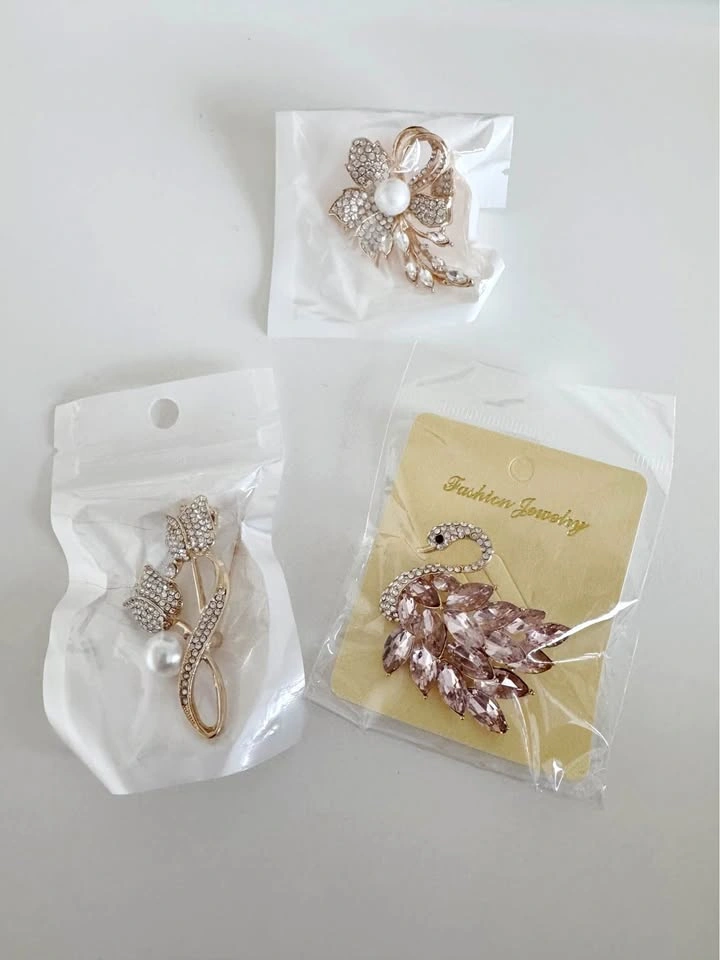 Clothes Fashion Pins
