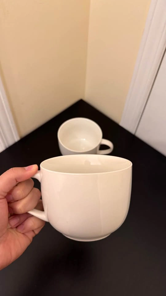 Set of 2 Wide White Ceramic Coffee Mugs – Lightweight & Cute - photo 4