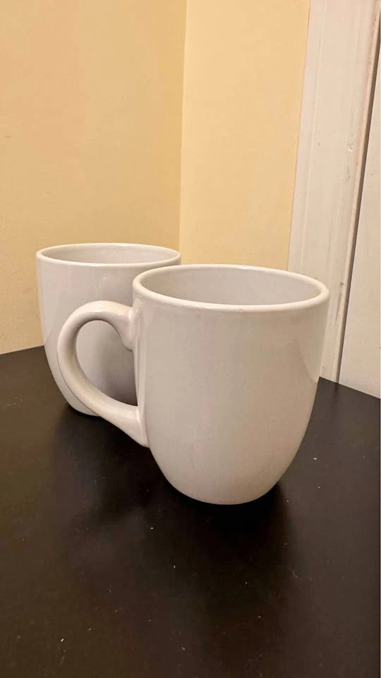 Set of 2 Large White Ceramic Mugs – Simple Modern Style