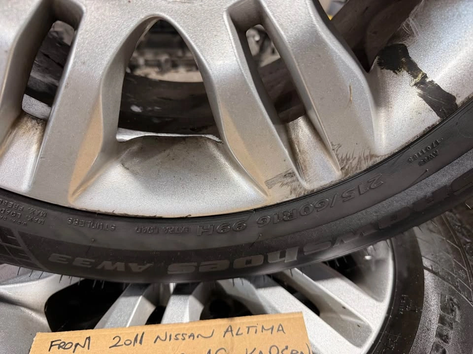 Kapsen Winter Tires 215/60R16 with Nissan Altima Rims - photo 4