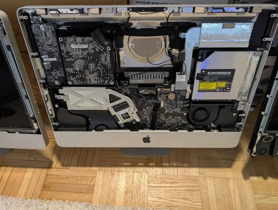 3 iMacs a1311 and a1224 a for parts image indicator(3)