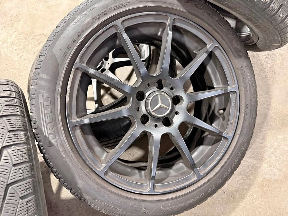 Mercedes-Benz C300 Rims with Pirelli winter 225/50 R17 Tires