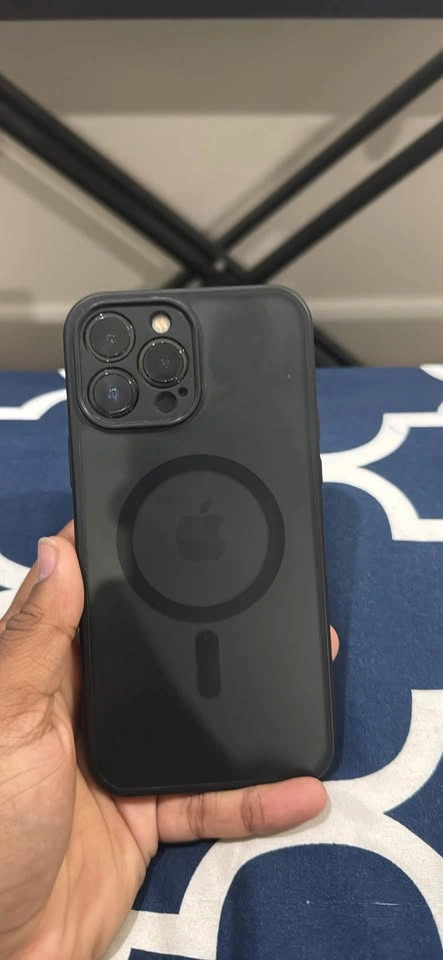 Apple iPhone 13 Pro Max - photo 3
