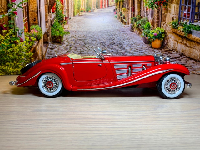 1:18 1936 Mercedes-Benz 500 K Typ Special Roadster Red diecast - photo 3