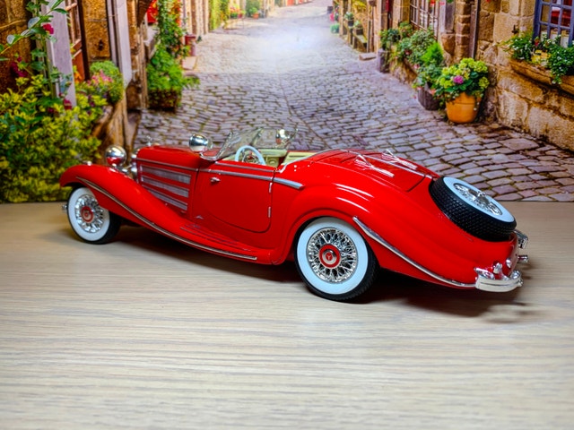 1:18 1936 Mercedes-Benz 500 K Typ Special Roadster Red diecast - photo 5