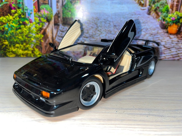 1:18 Brand NEW Lamborghini Diablo SV black Diecast Model Car