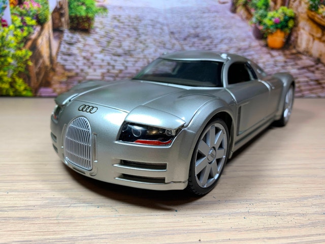 1:18 Brand New Audi Supersportwagen Rosemeyer Diecast Model