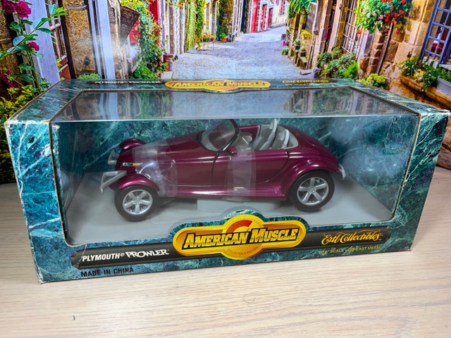 1:18 Ertl American Muscle Plymouth Prowler diecast Model Car New
