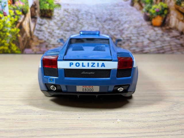1:18 Lamborghini Gallardo Polizia Police car diecast car NO BOX - photo 5
