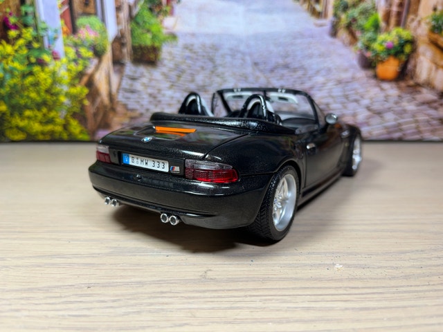 1:18 Made in Italy 1996 BMW M Roadster diecast Model car - photo 4