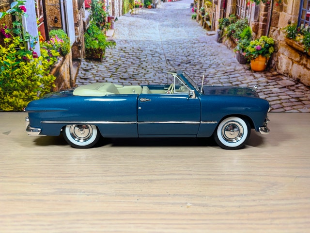 1:18 Brand New 1949 Ford convertible diecast Model car - photo 3