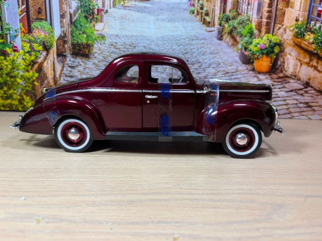 1:18 Brand New 1940 Ford Coupe Diecast Model - photo 3