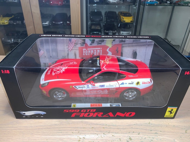 1:18 Hot Wheels Elite Ferrari 599 GTB Fiorano Diecast Model car