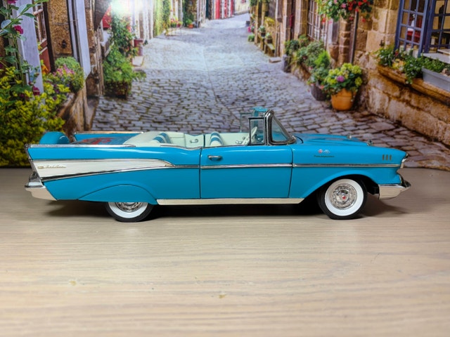 1:18 ERTL 1957 Chevy Bel Air Convertible 40th Anniversary - photo 5