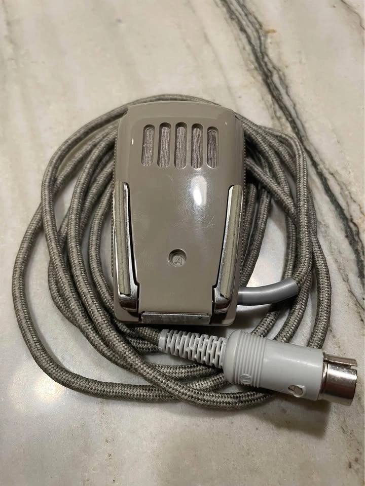 Grundig GDM 15 Vintage Dynamic Microphone + Case 1958/59 - photo 4