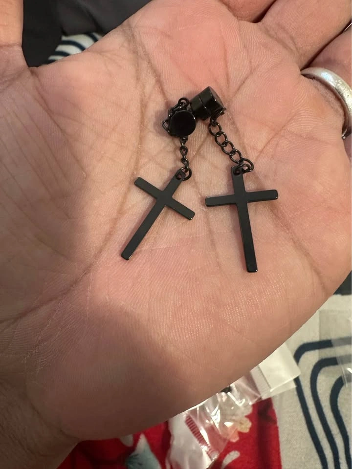Magnetic Earings Lightweight